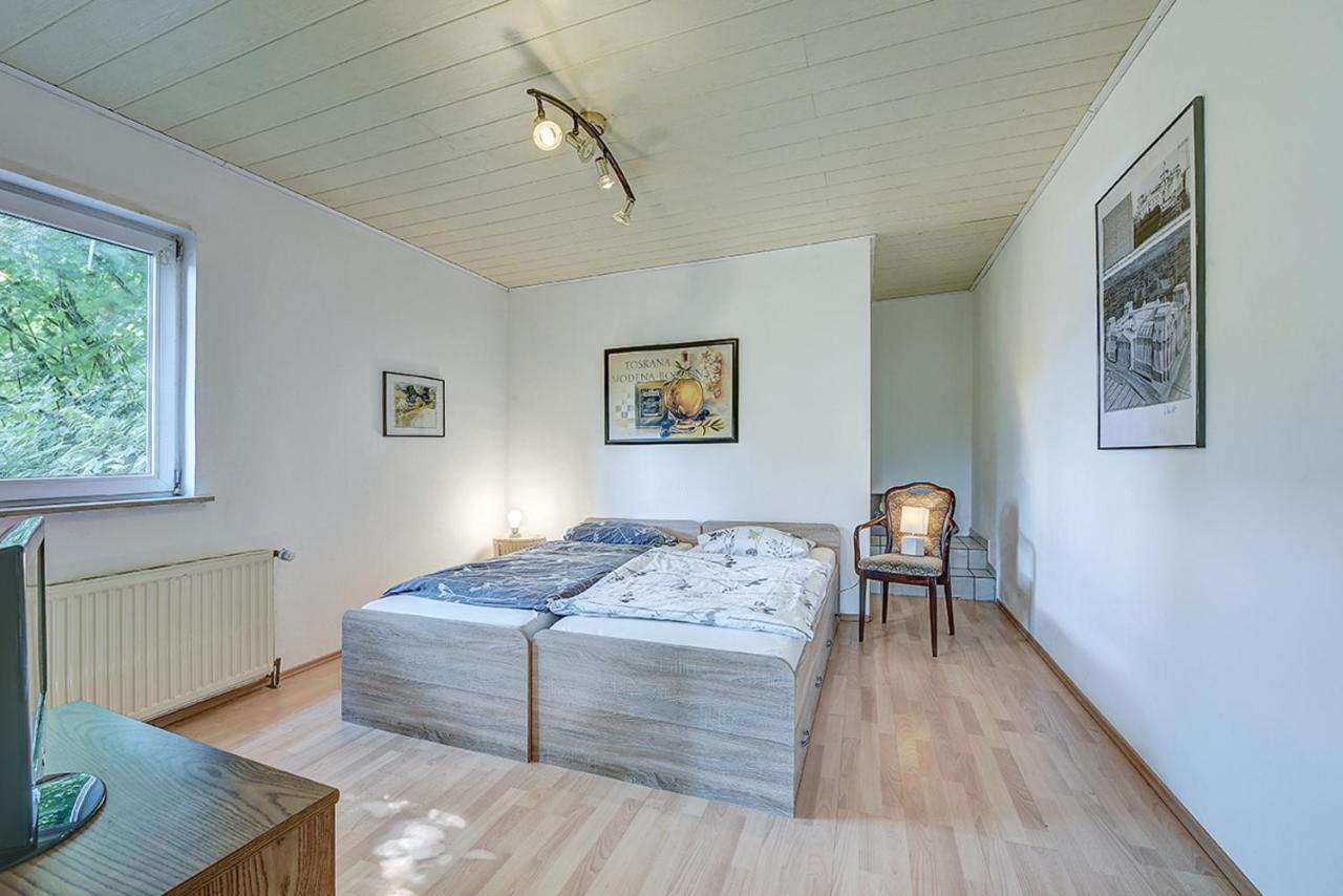 Ferienwohnung In Remscheid-Ehringhausen ภายนอก รูปภาพ